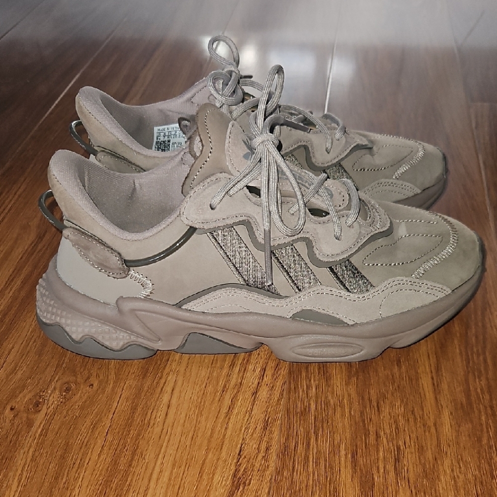adidas Originals Earthy Brown Sneakers